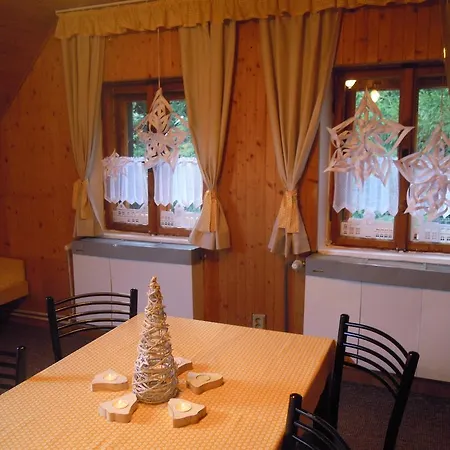 Bucharka Hétvégi ház *